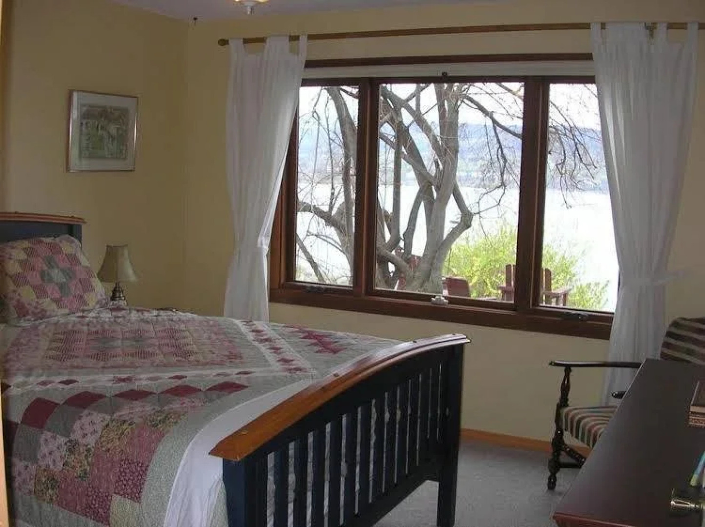 Naramata Suite Dreams Bed and Breakfast