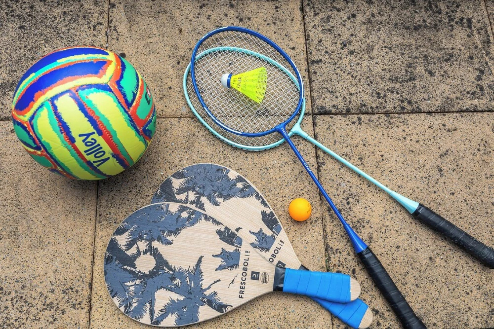 Cottage with pool playground and privacy