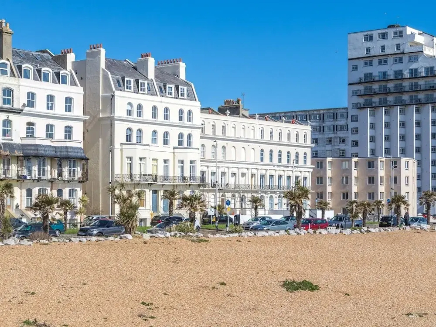 Apartment in Folkestone Near Sandgate Beach