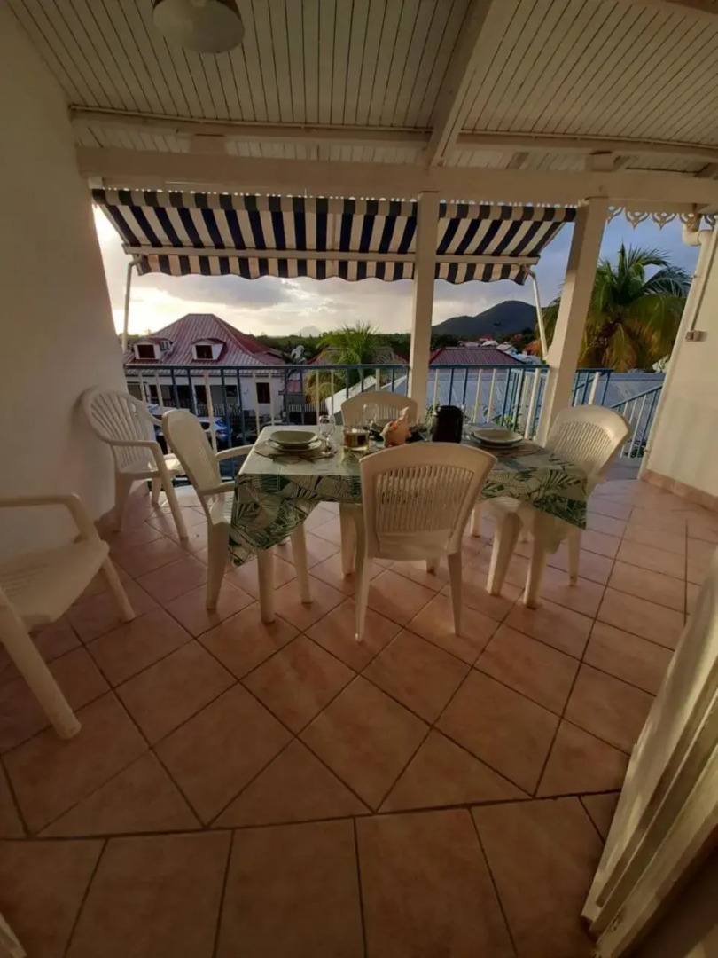 9 Lyly Location F3 Mezzanine