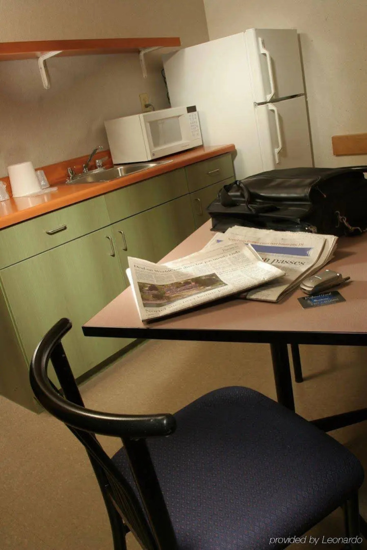 Residence & Conference Centre - Oakville