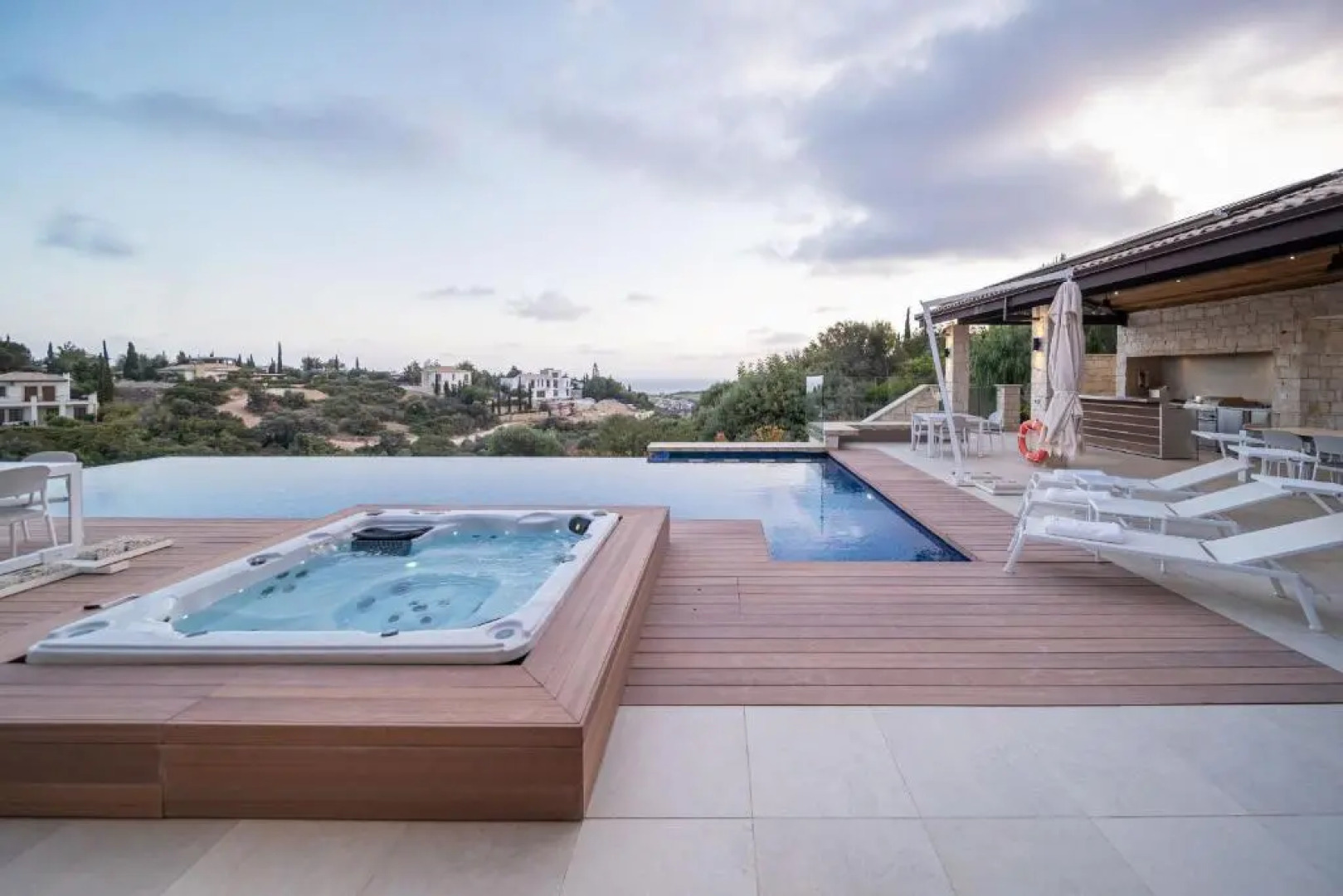Villa Elea, New Deluxe Golf Villa at Aphrodite Hills - 6 Bedrooms, 7 Bathrooms