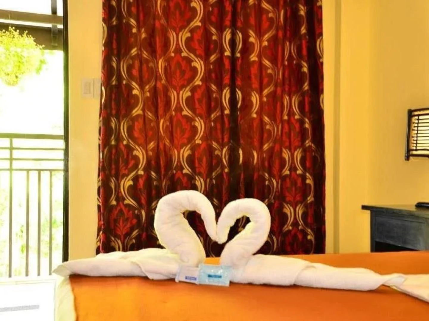 El Renzo Hotel Tagaytay