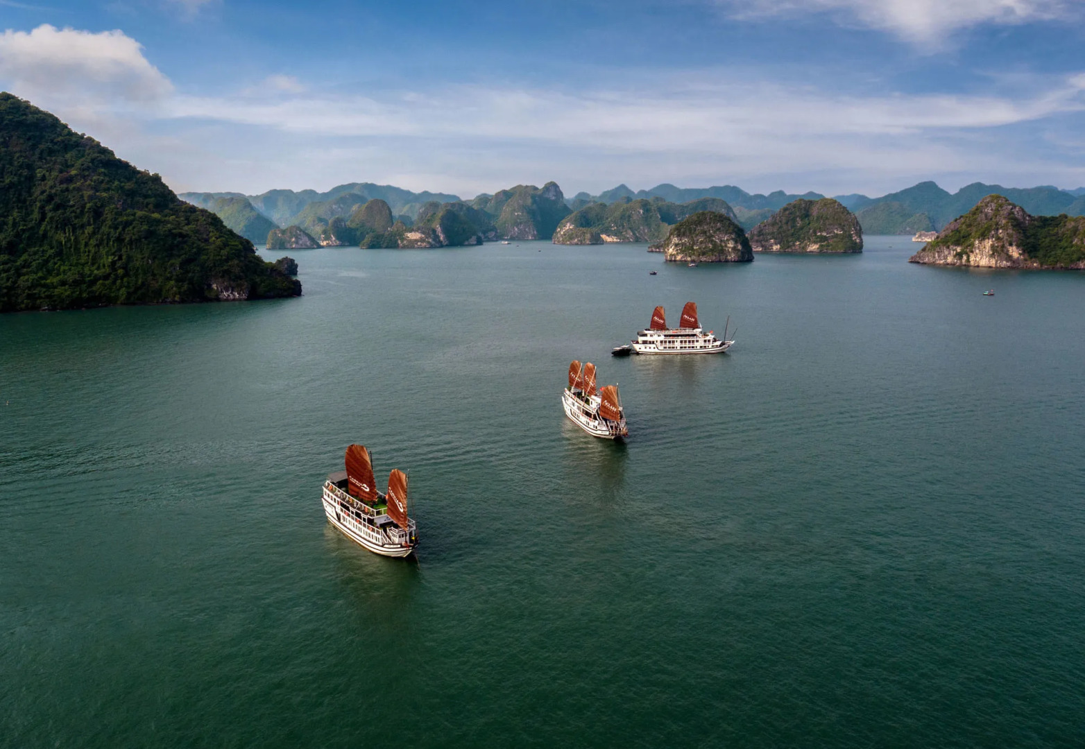 Aclass Legend Cruise Halong Bay