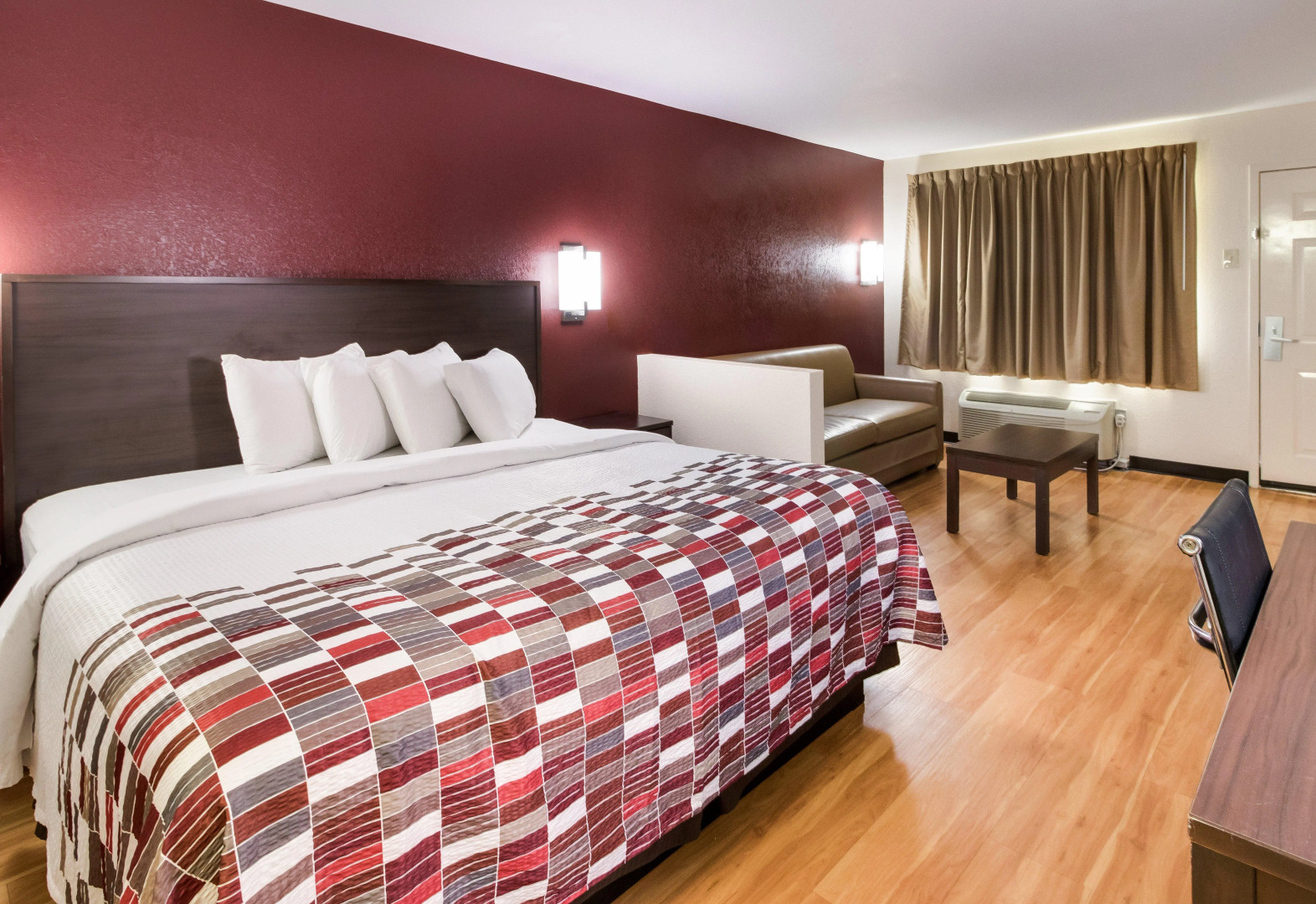 Red Roof Inn & Suites Commerce - Athens