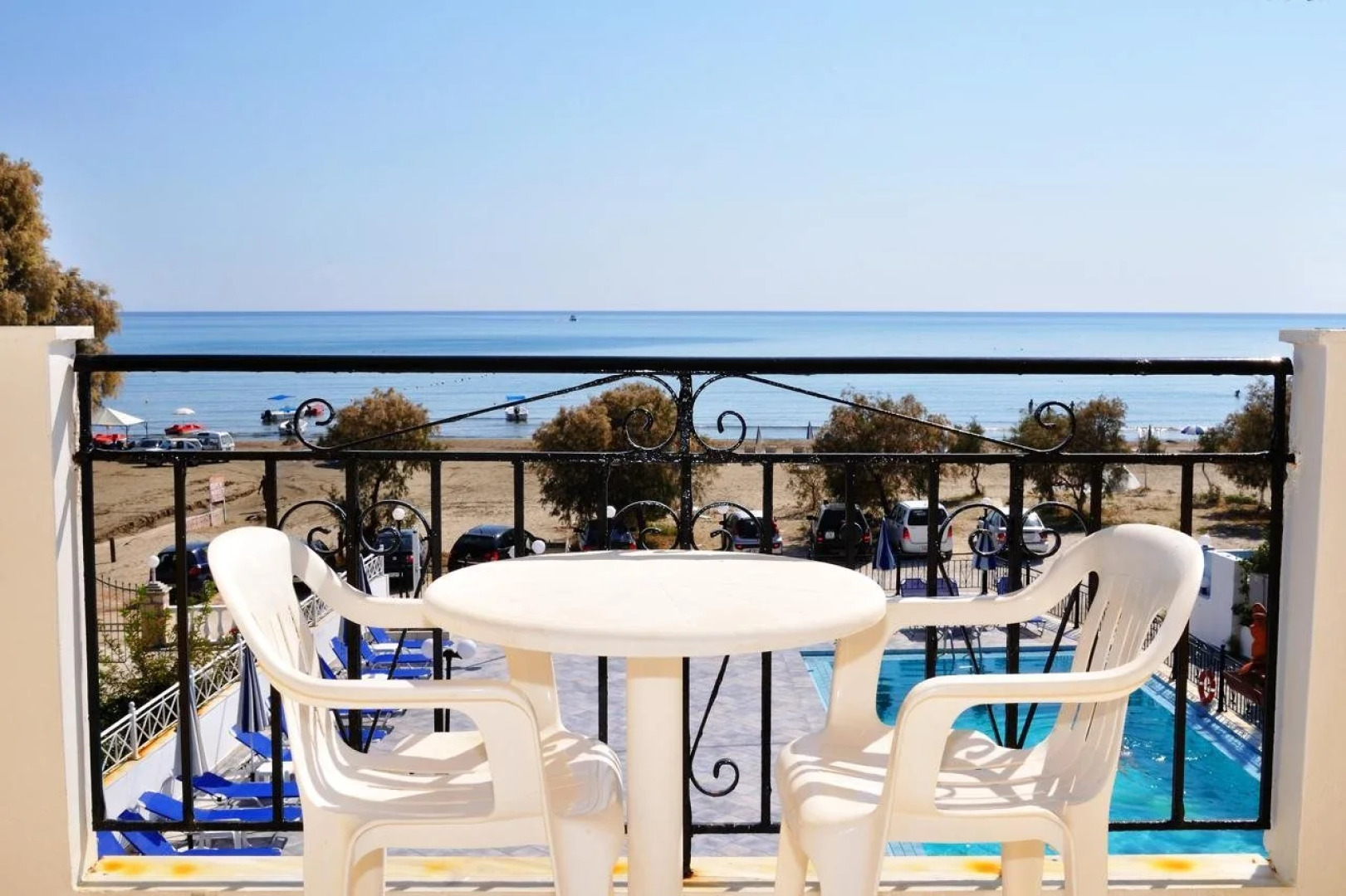 Andreolas Beach Hotel