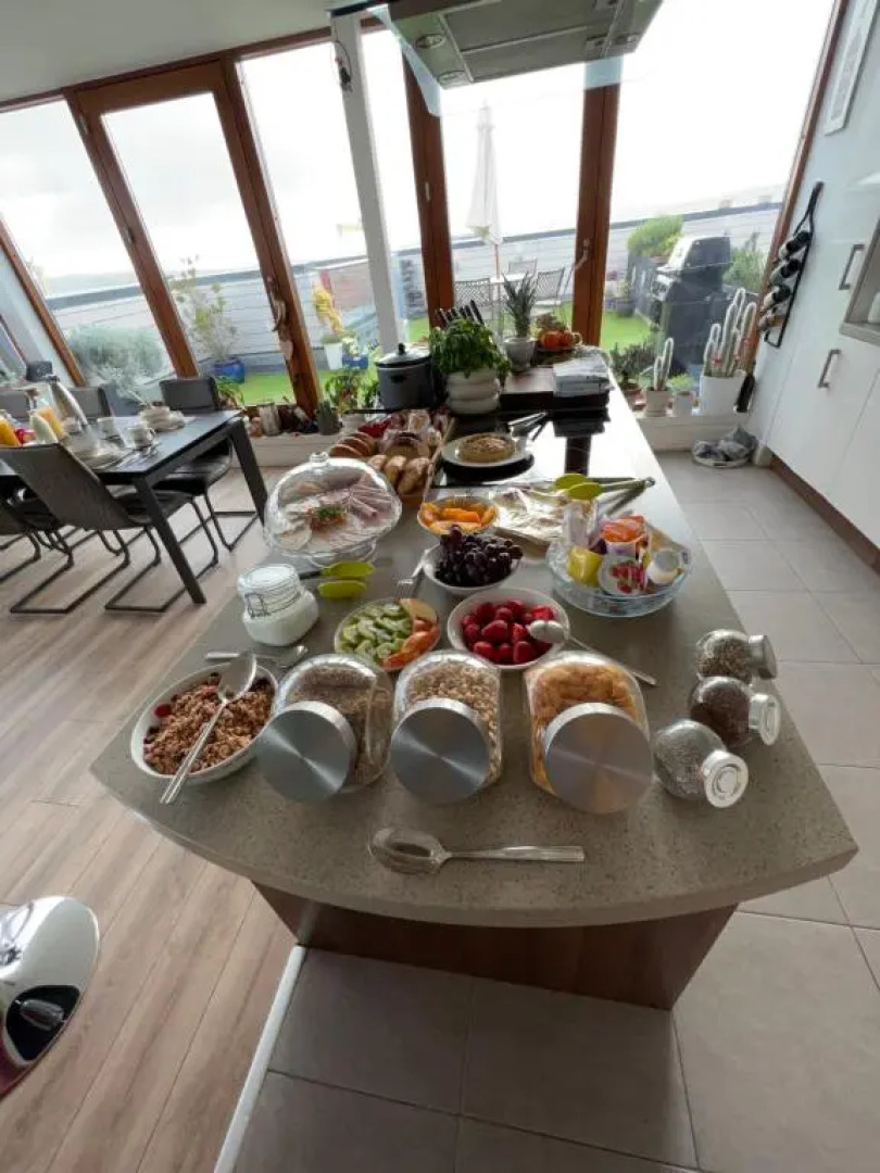 James Clow Bed & Breakfast