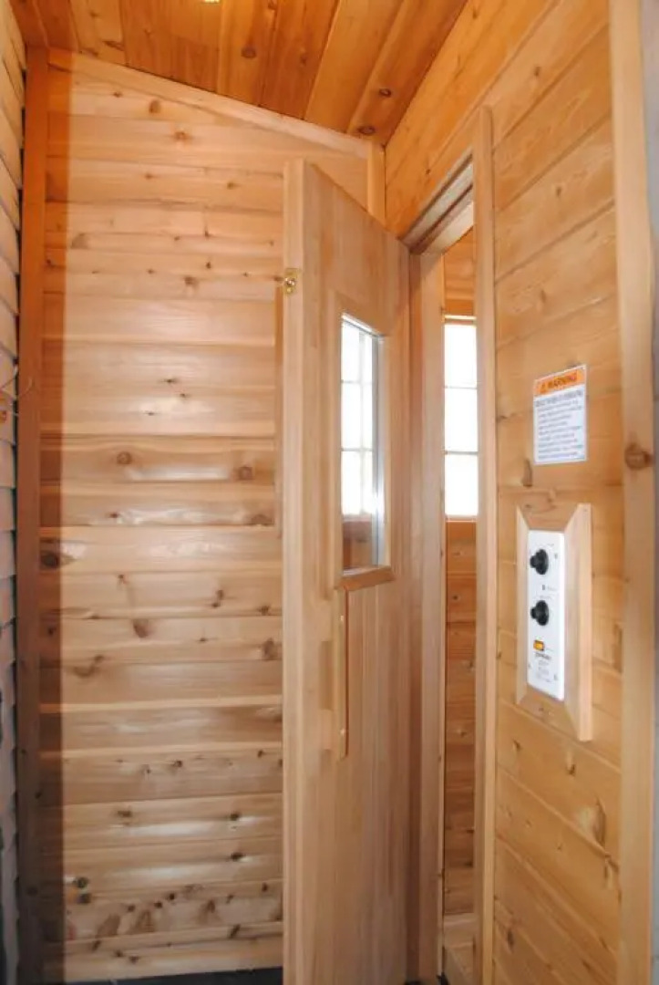 The Sleepy Senator Guest House