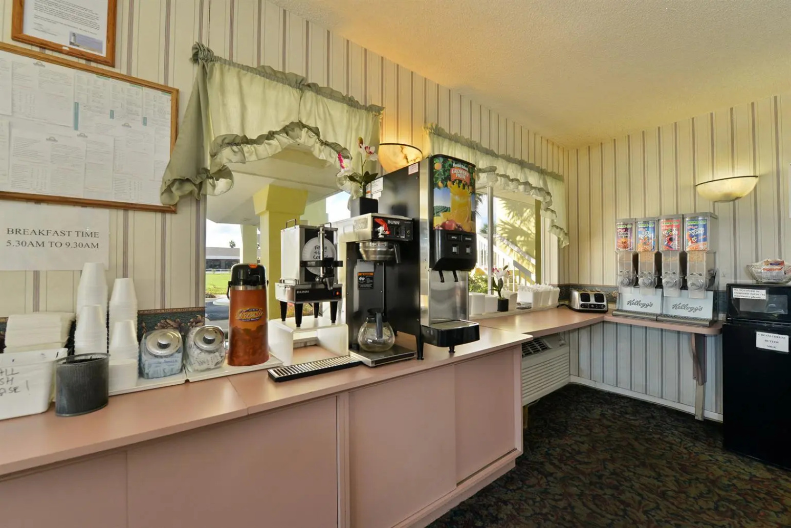 Americas Best Value Inn - Satellite Beach