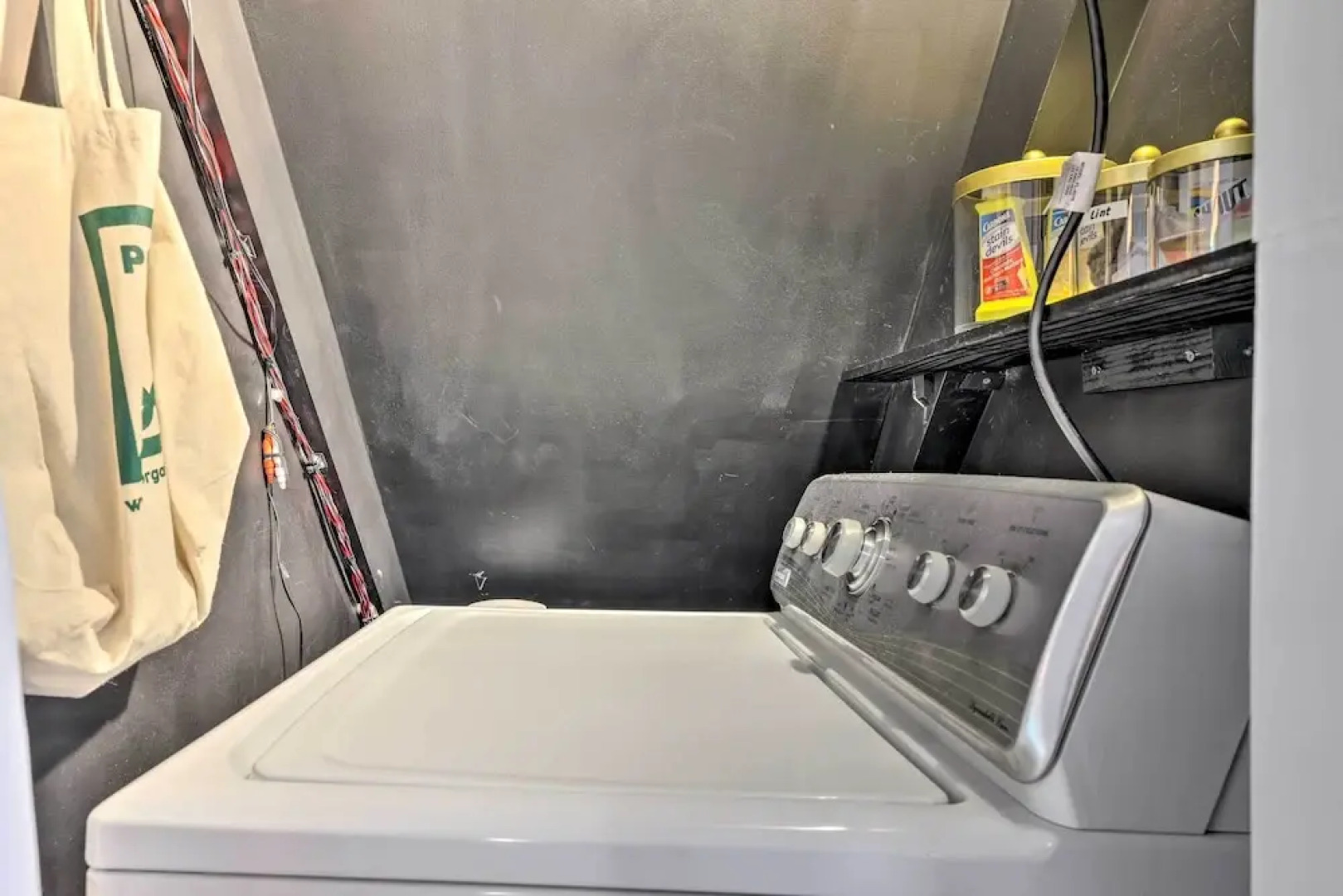 Near Lakes & Resorts: Pet-friendly Long Pond Abode