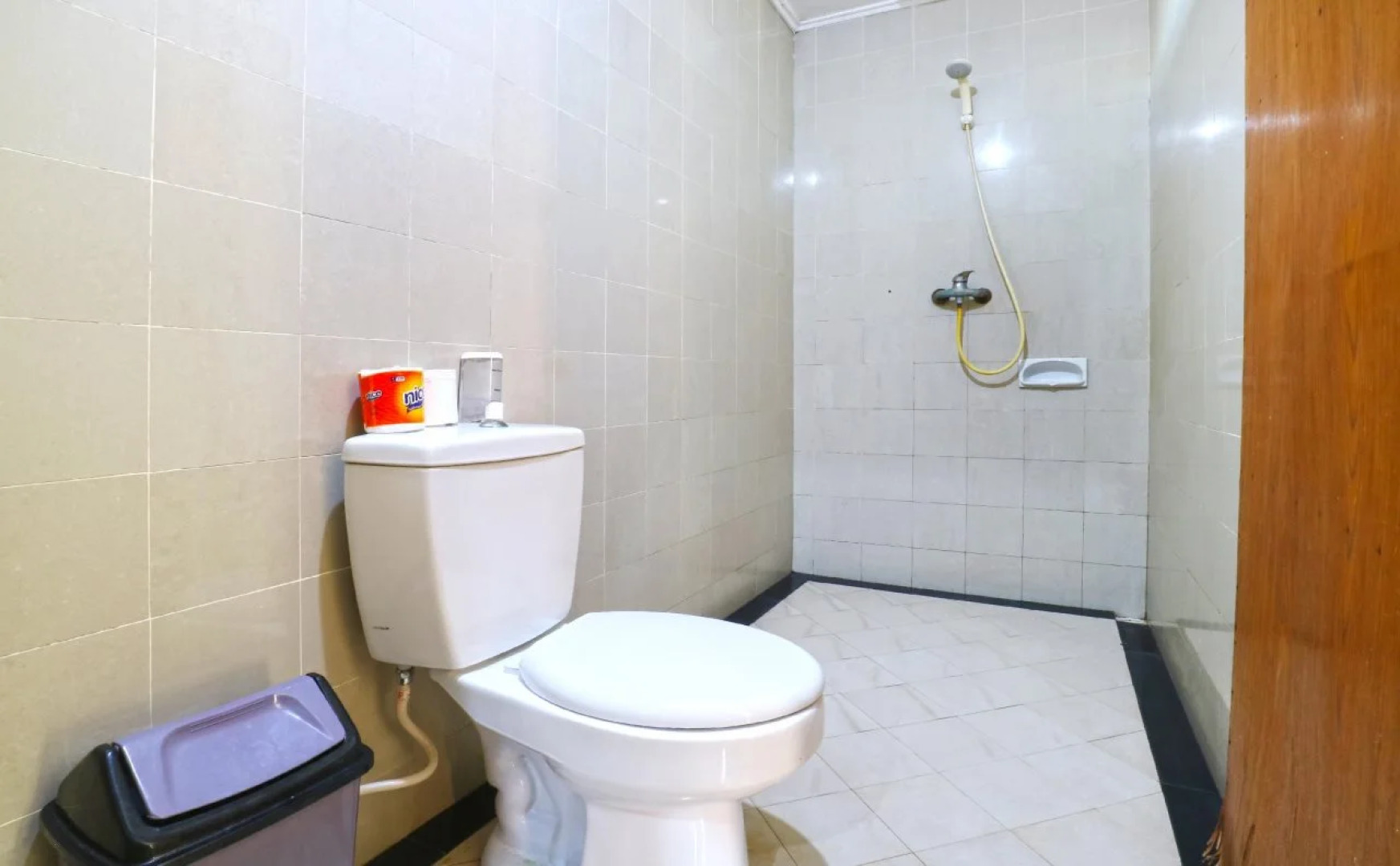 Puri Nusa Beach Hotel