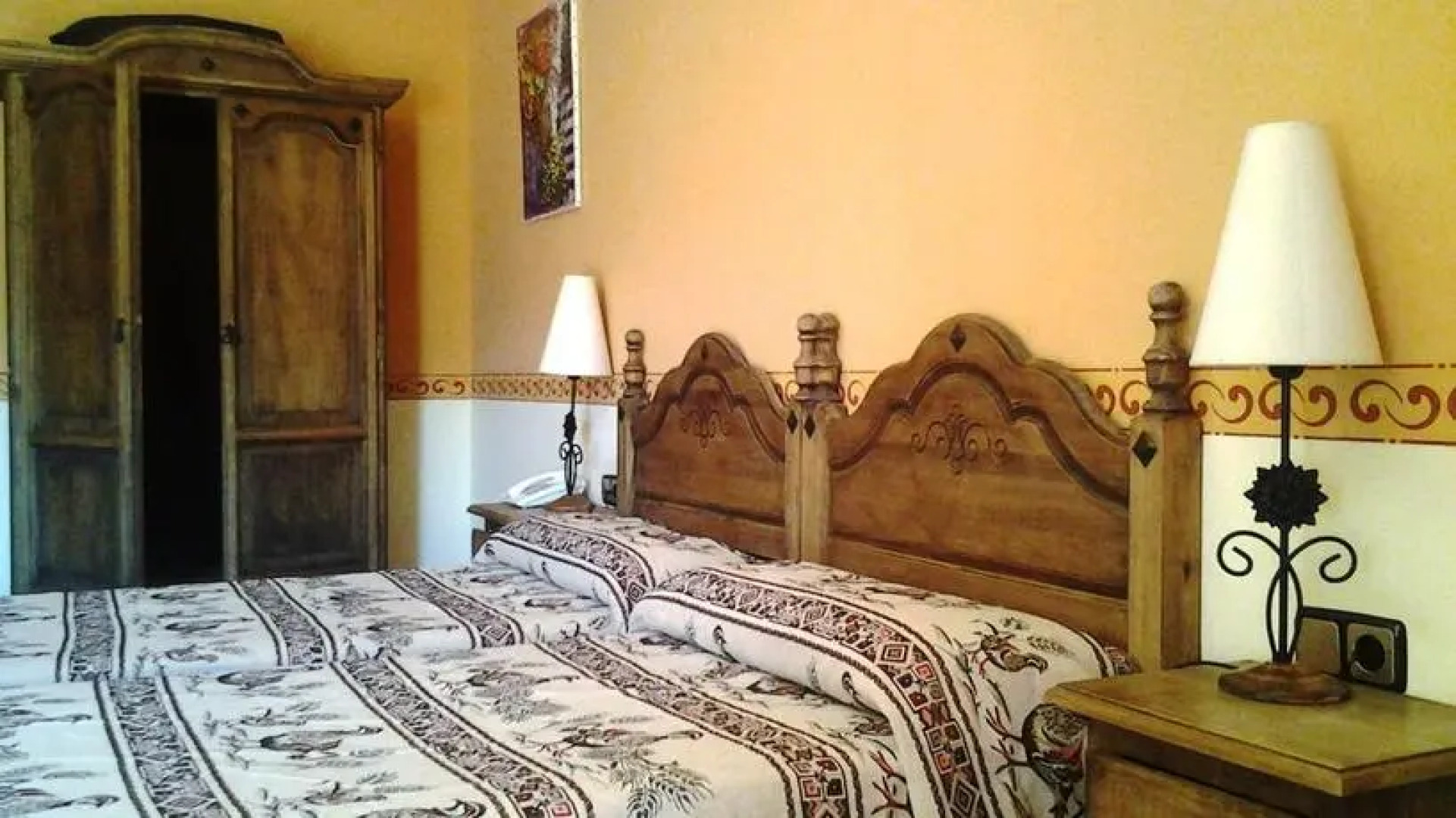 Alojamiento Rural la Caseria de Piedra Restaurante