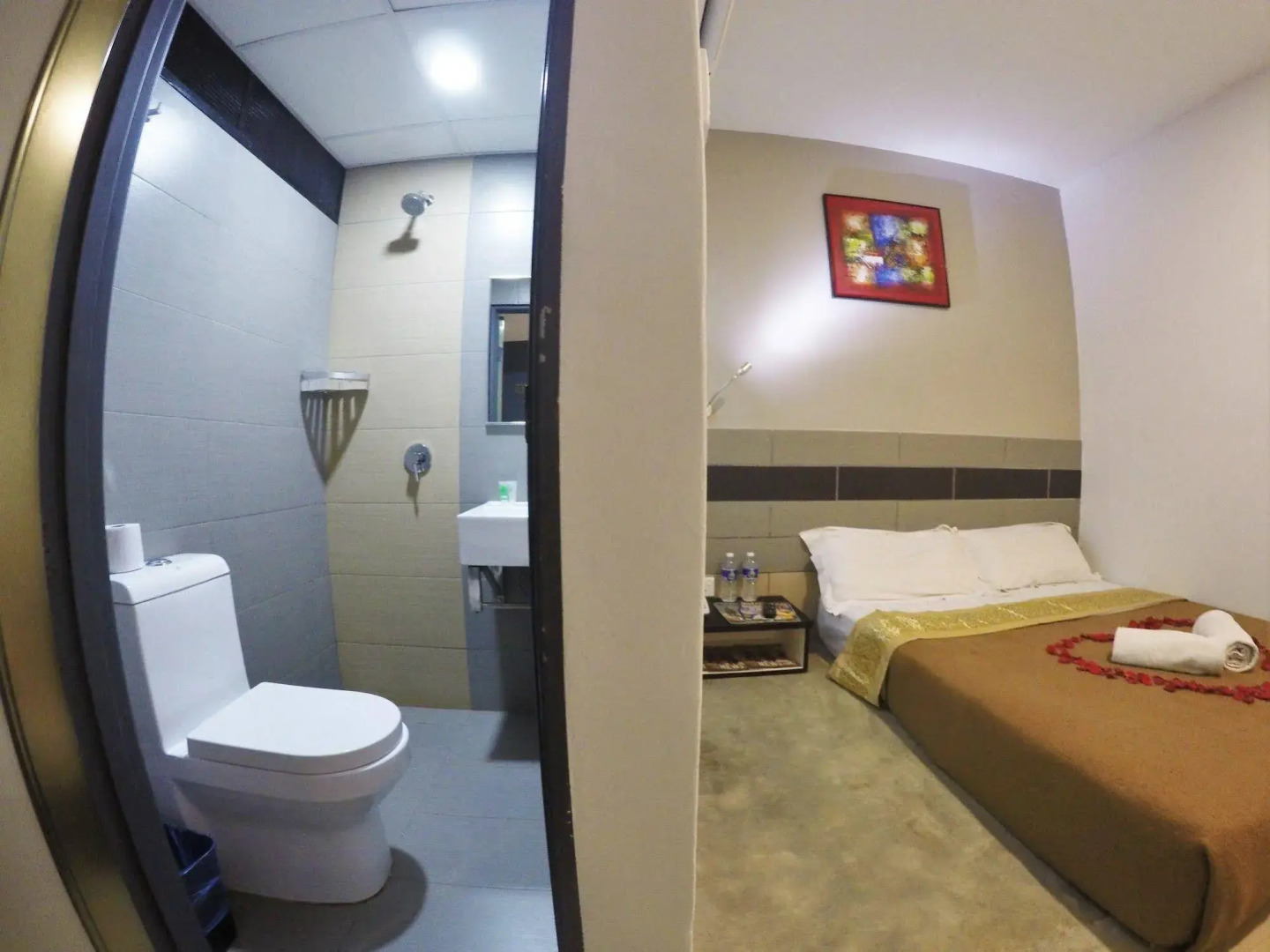 Leo Leisure Hotel at Central Market