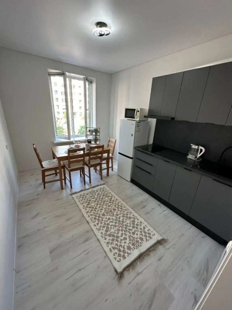 Уютные Квартиры Уфы на улице Академика Сулейманова 10