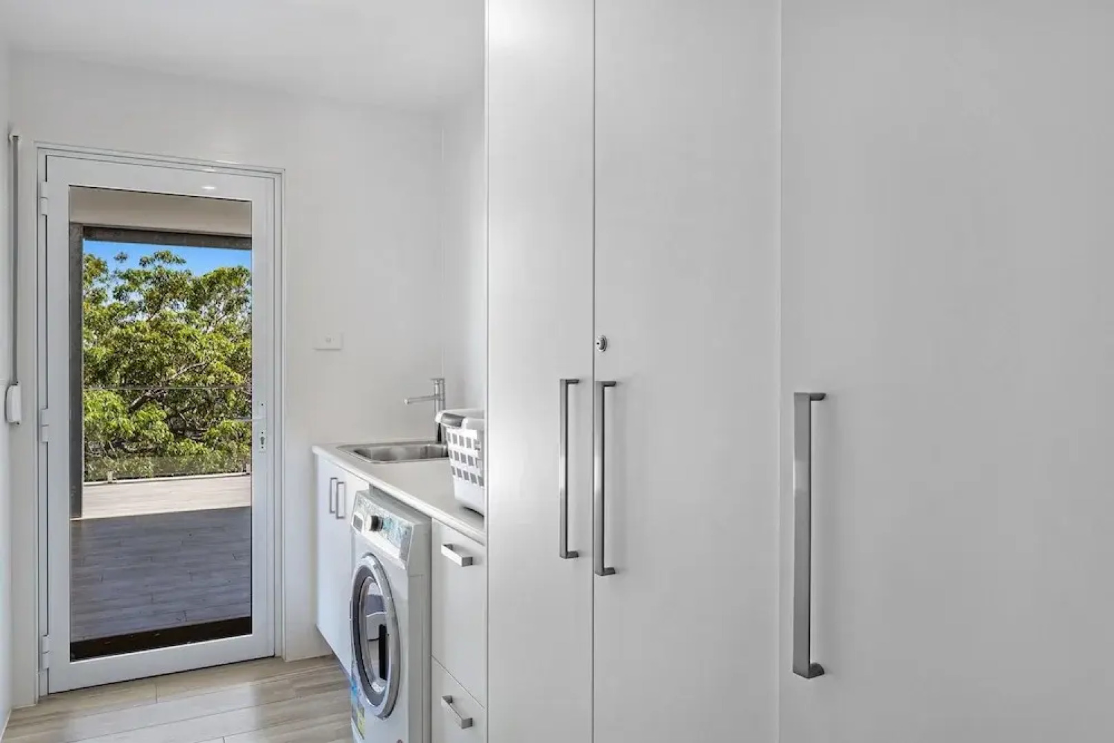 The Zenith 9 Joleen Cresent