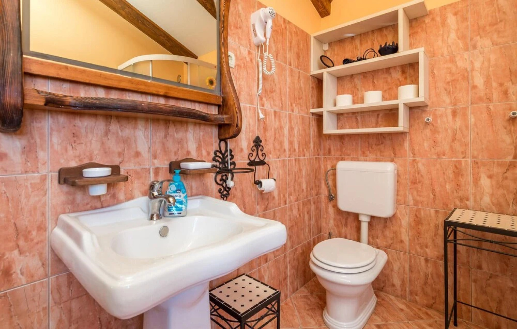 Amazing Home in Banjol With 3 Bedrooms, Outdoor Swimming Pool and Jacuzzi