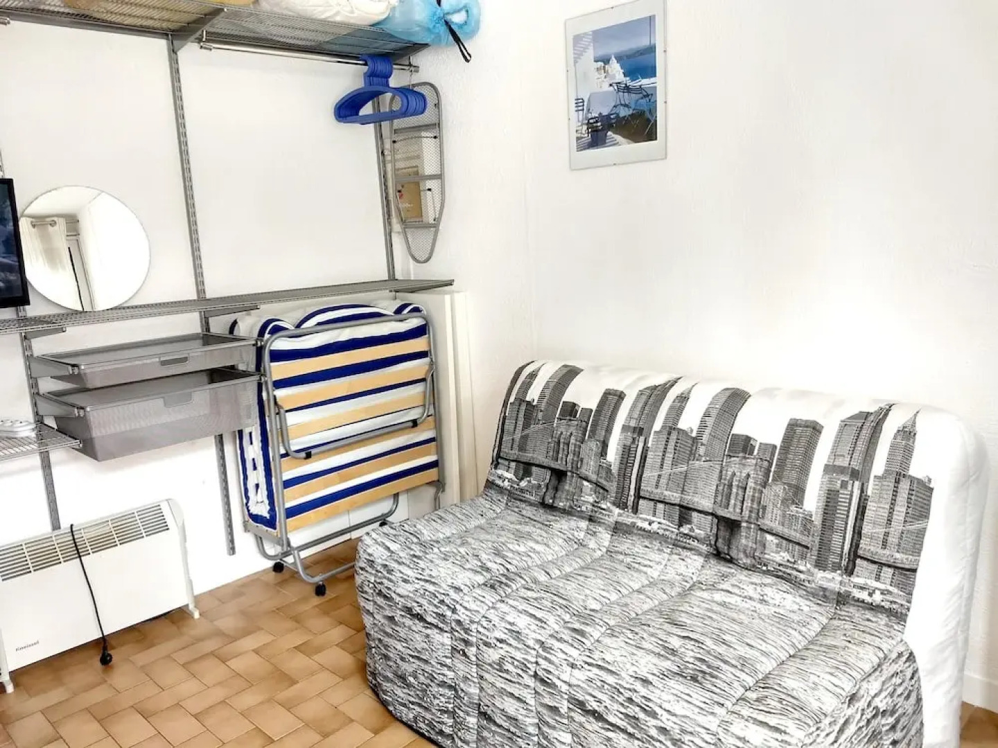 Studio in Gruissan, With Wonderful City View and Pool Access - 300 m F