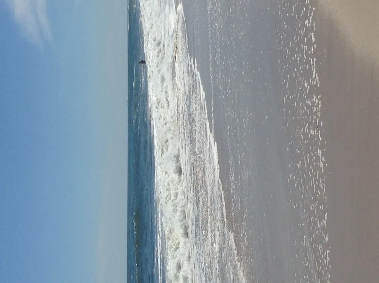 Brushwood House by Smith Point Beach