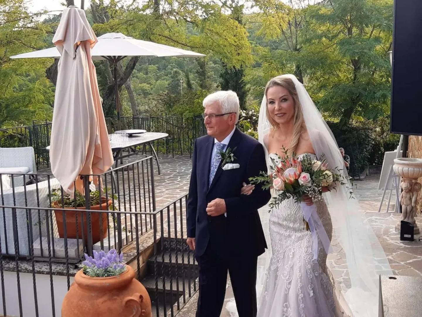 Villa With 9 Bedrooms in Sinalunga, With Wonderful Mountain View, Private Pool, Enclosed Garden