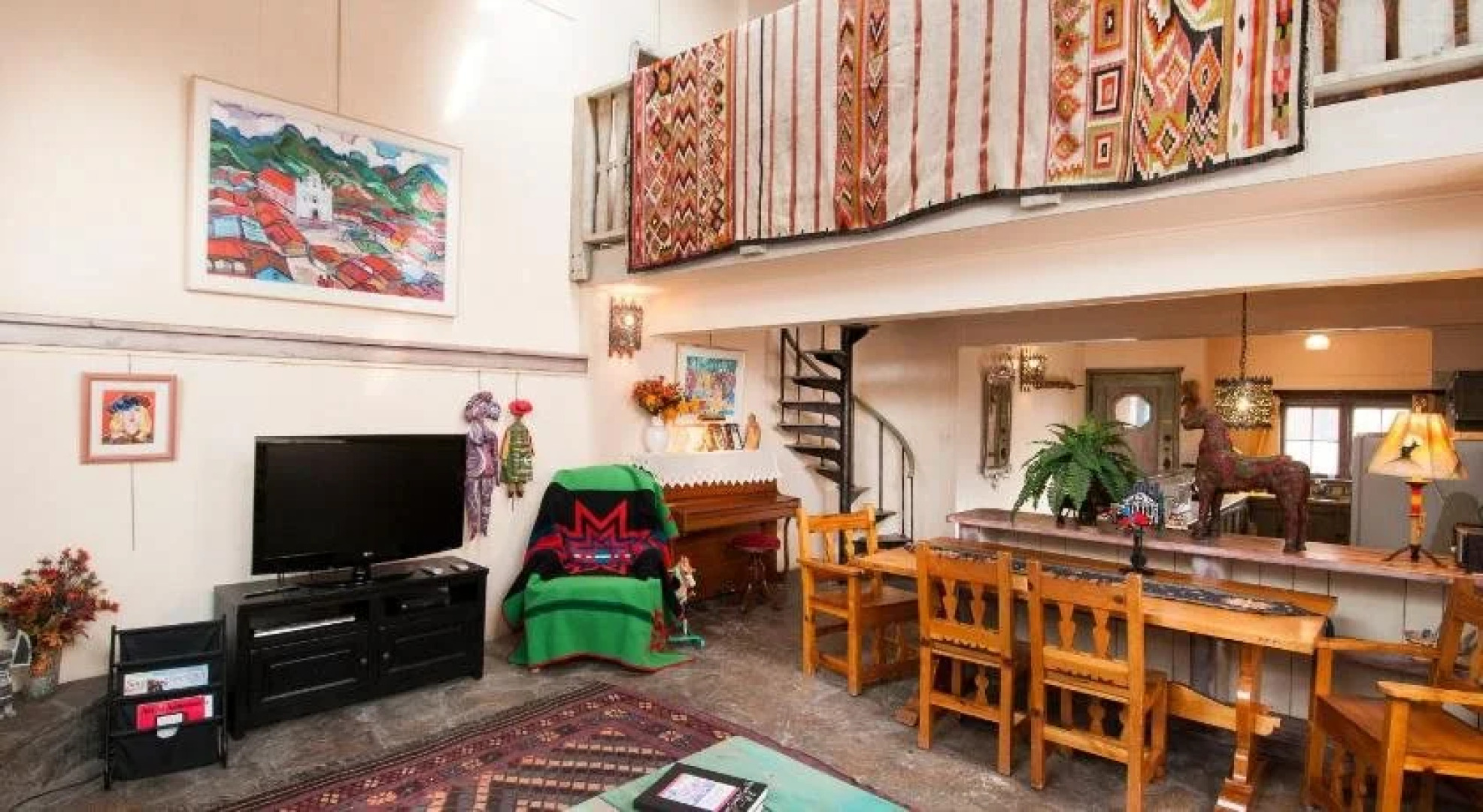 Inger Jirby Gallery & Guest Houses