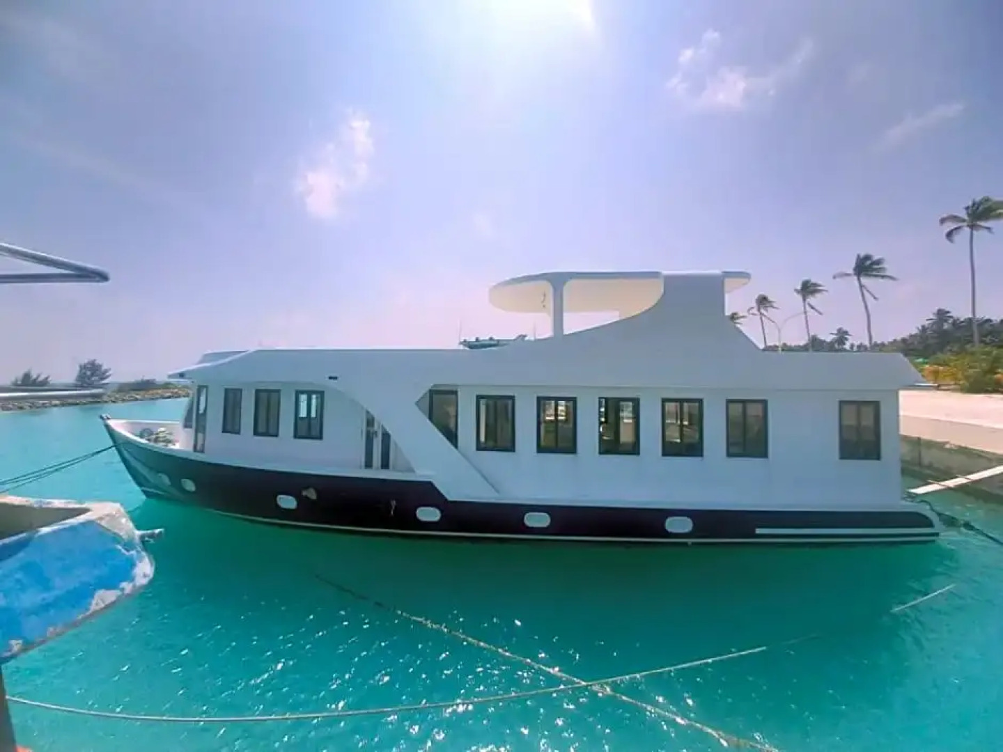 Island Life Maldives Retreat & Spa