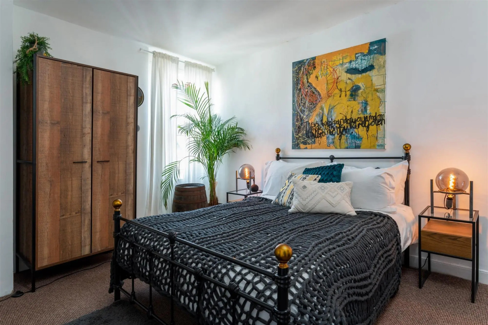 Crab Shack Apartments - Stylish back beach duplex apartment, Teignmouth