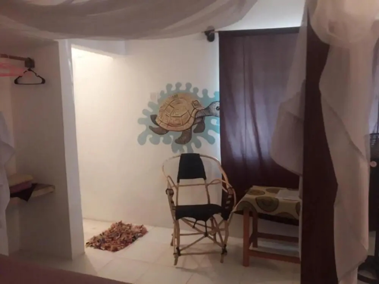 Ebony & Ivory Bungalows