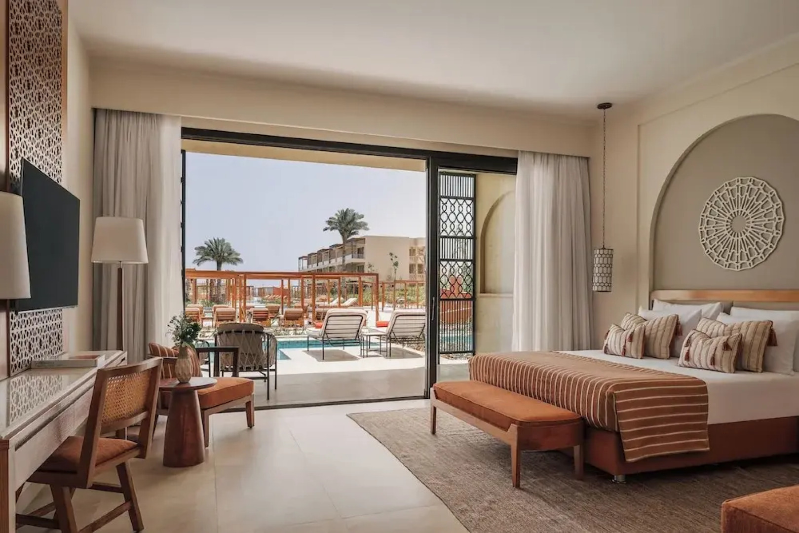 Sakhra Hotel & Spa, Almaza Bay