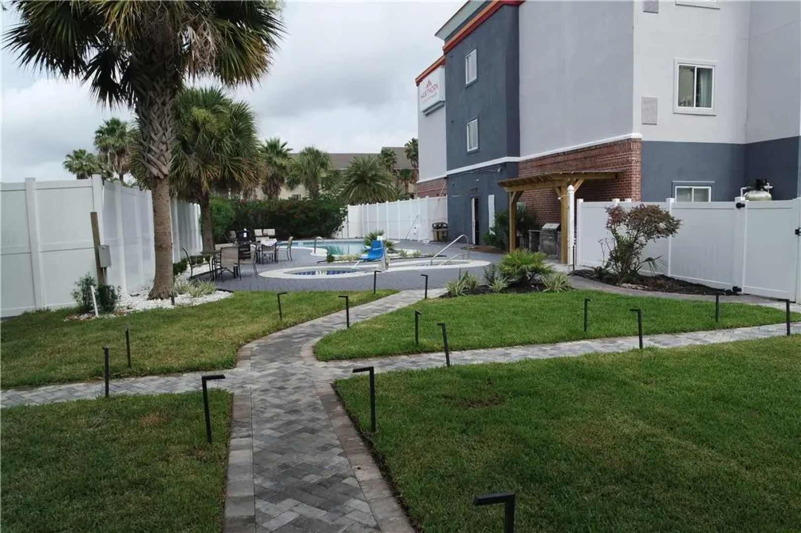 Wingate by Wyndham Kings Bay Naval Base / I-95