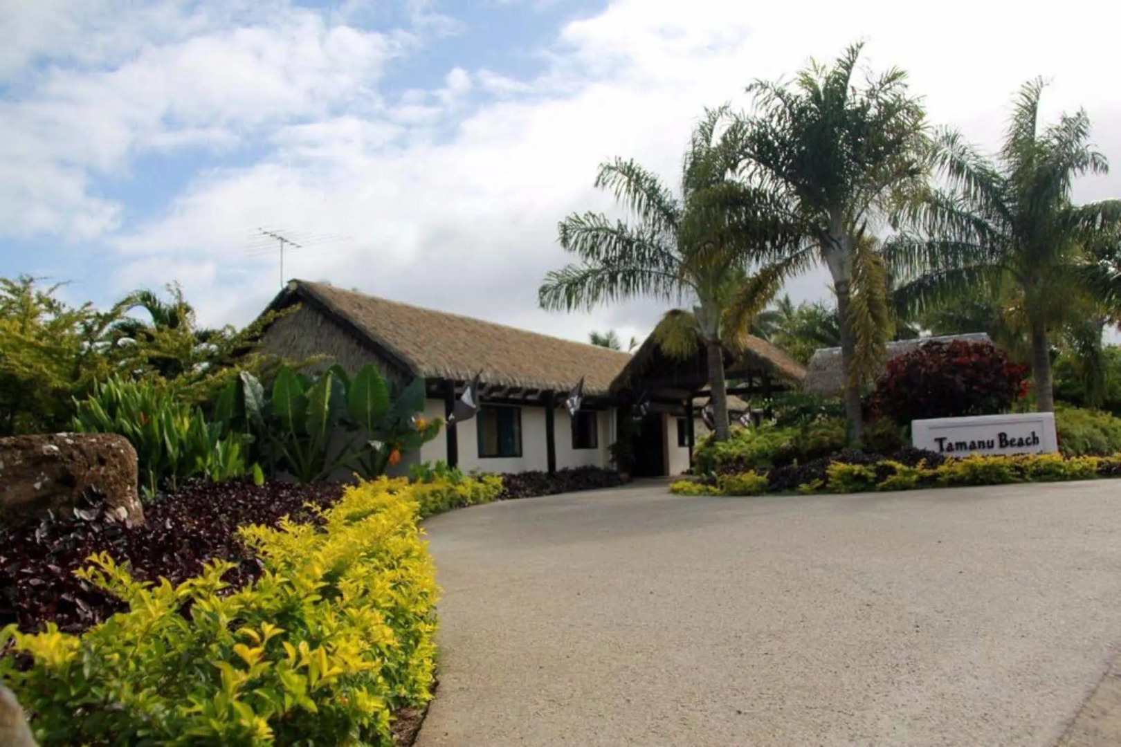 Tamanu Beach