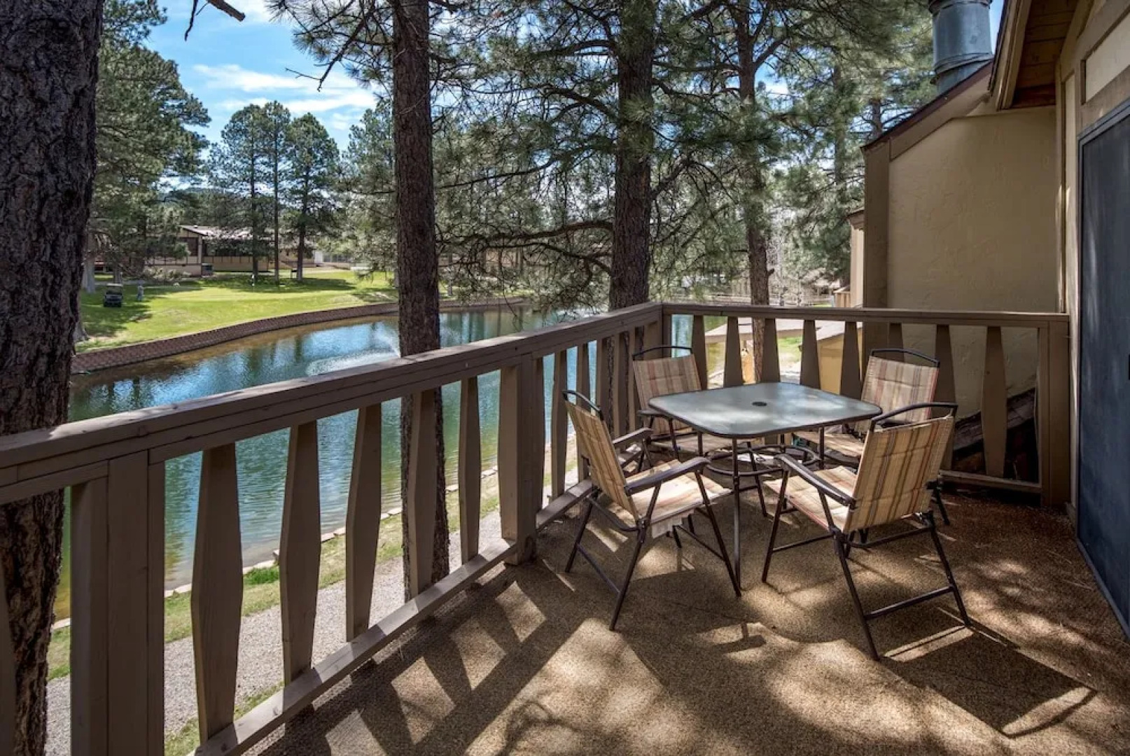 40 Innsbrook - Three Bedroom Townhome