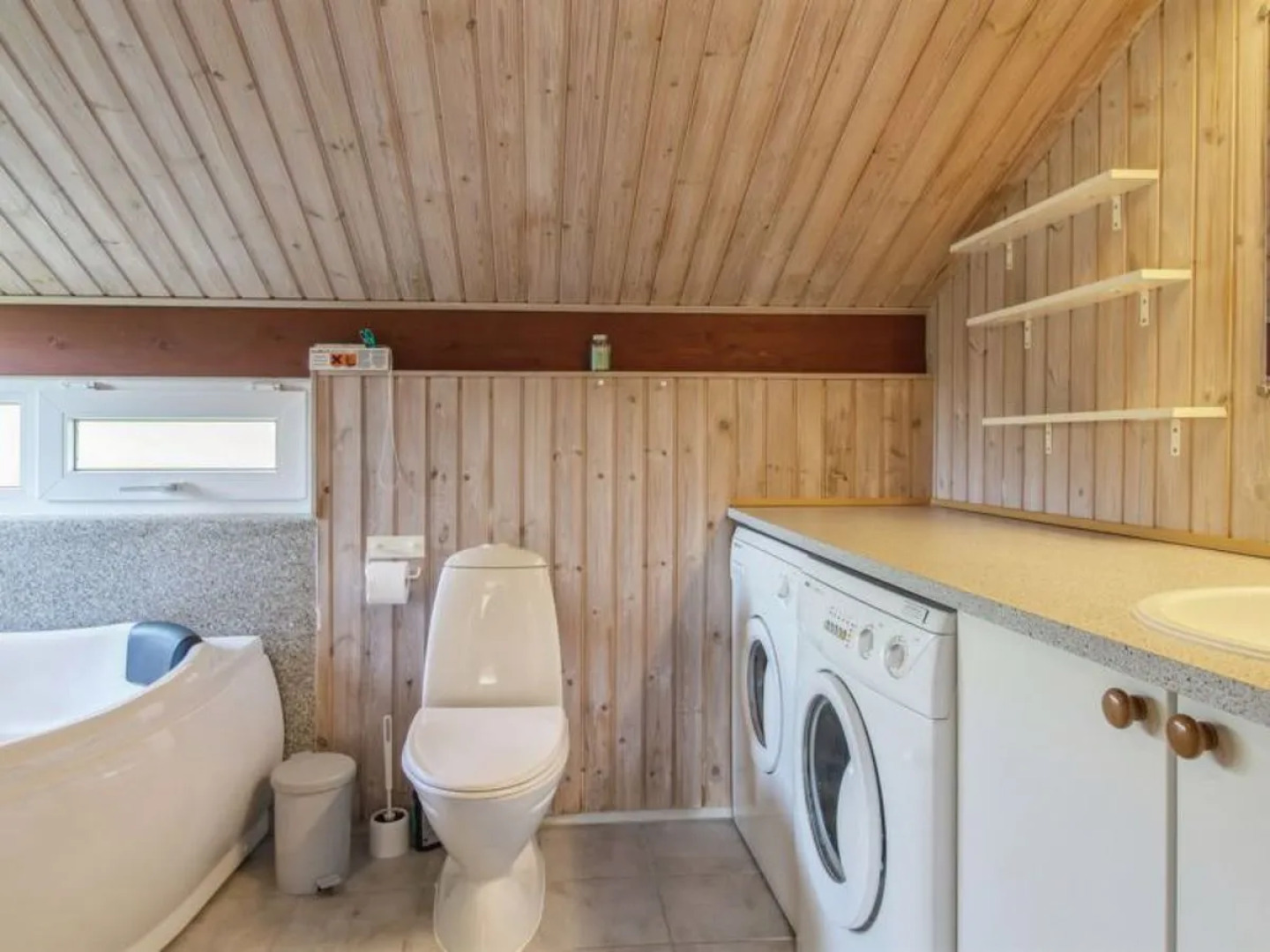 "Espen" - 1.3km from the sea in NW Jutland