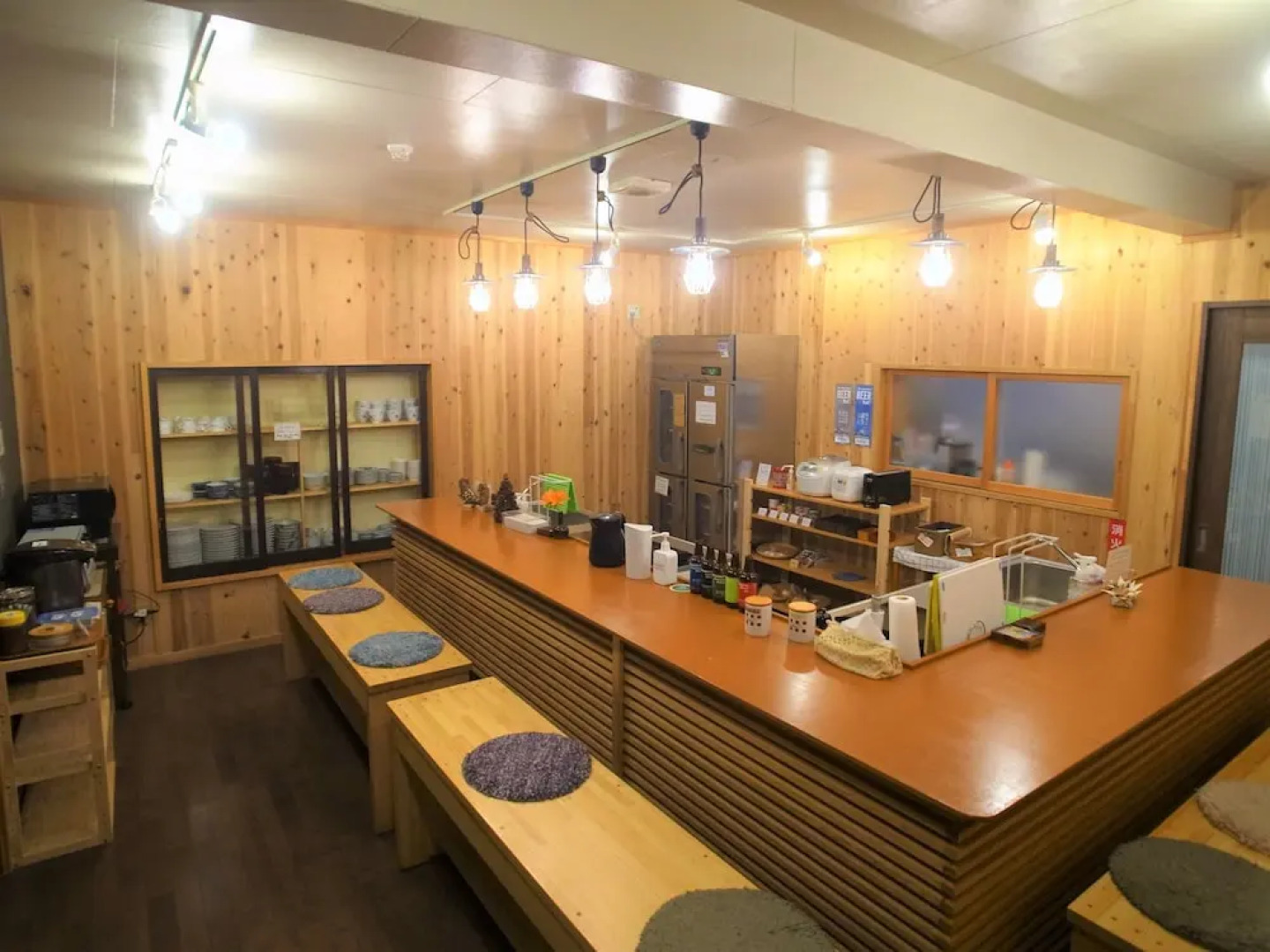 Japanese Hotspring Guesthouse Raicho - Hostel