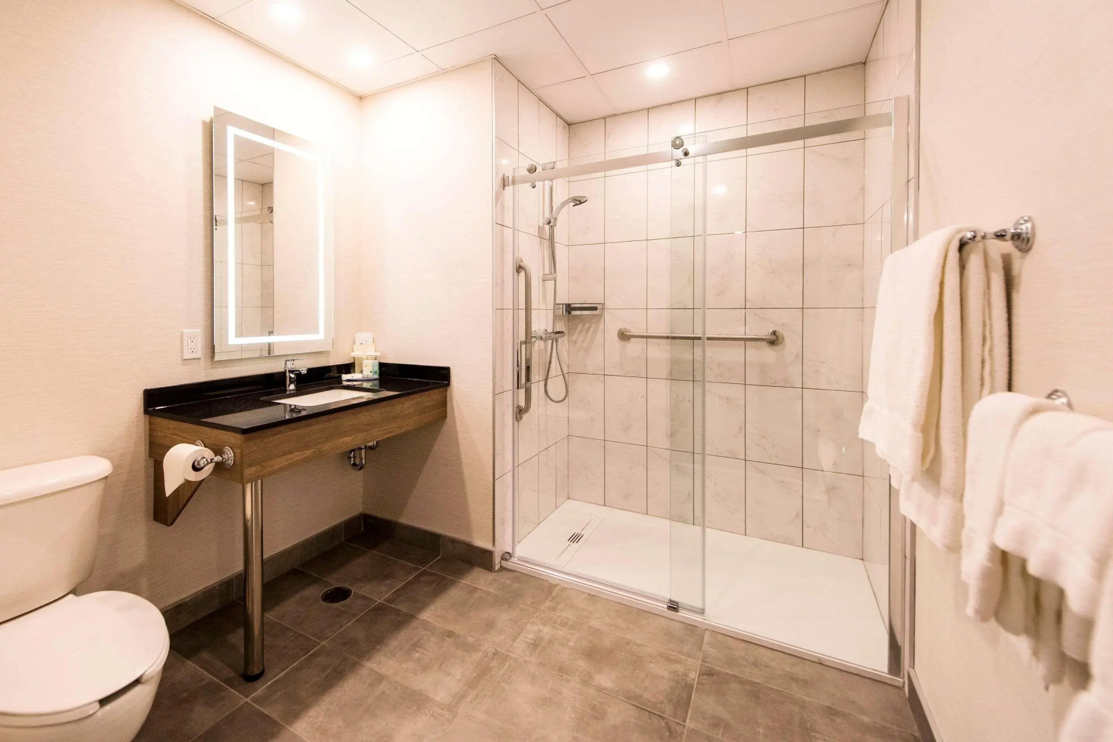 Quality Suites Drummondville