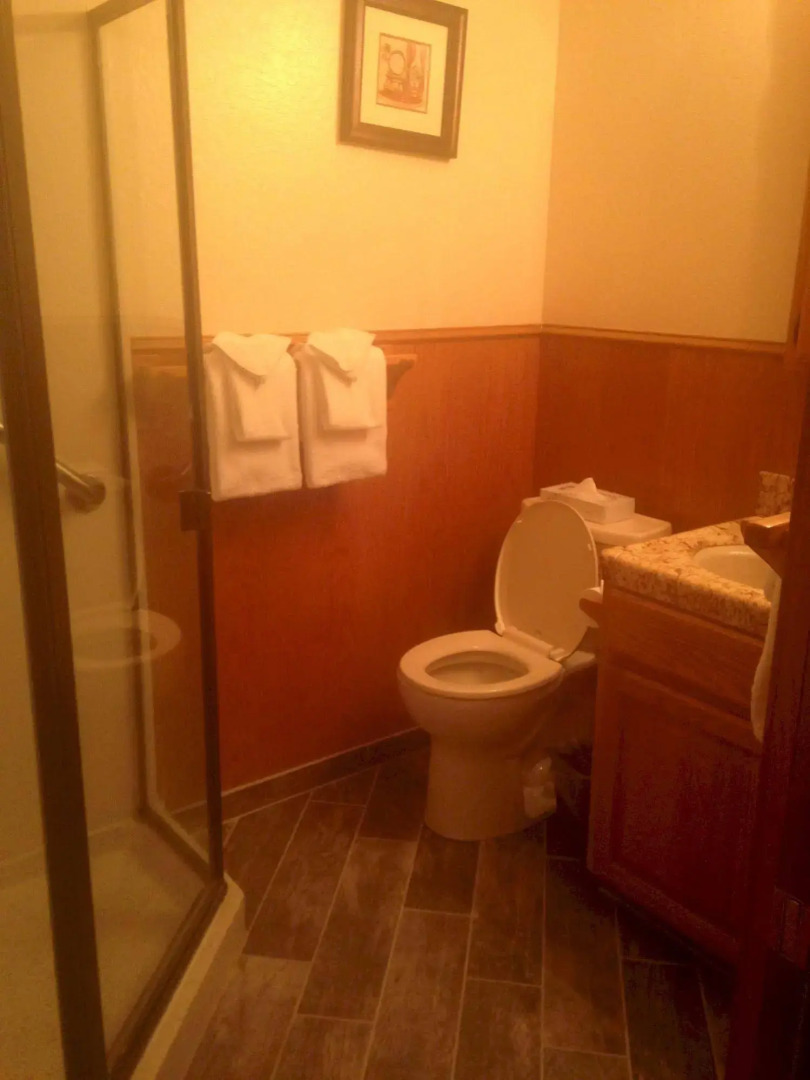 Edgelake Beach Club by Coolvacay