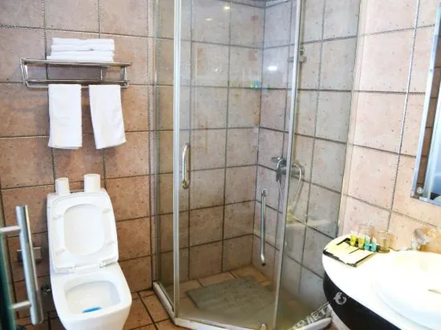 Huangyan Yulong wisdom Hotel