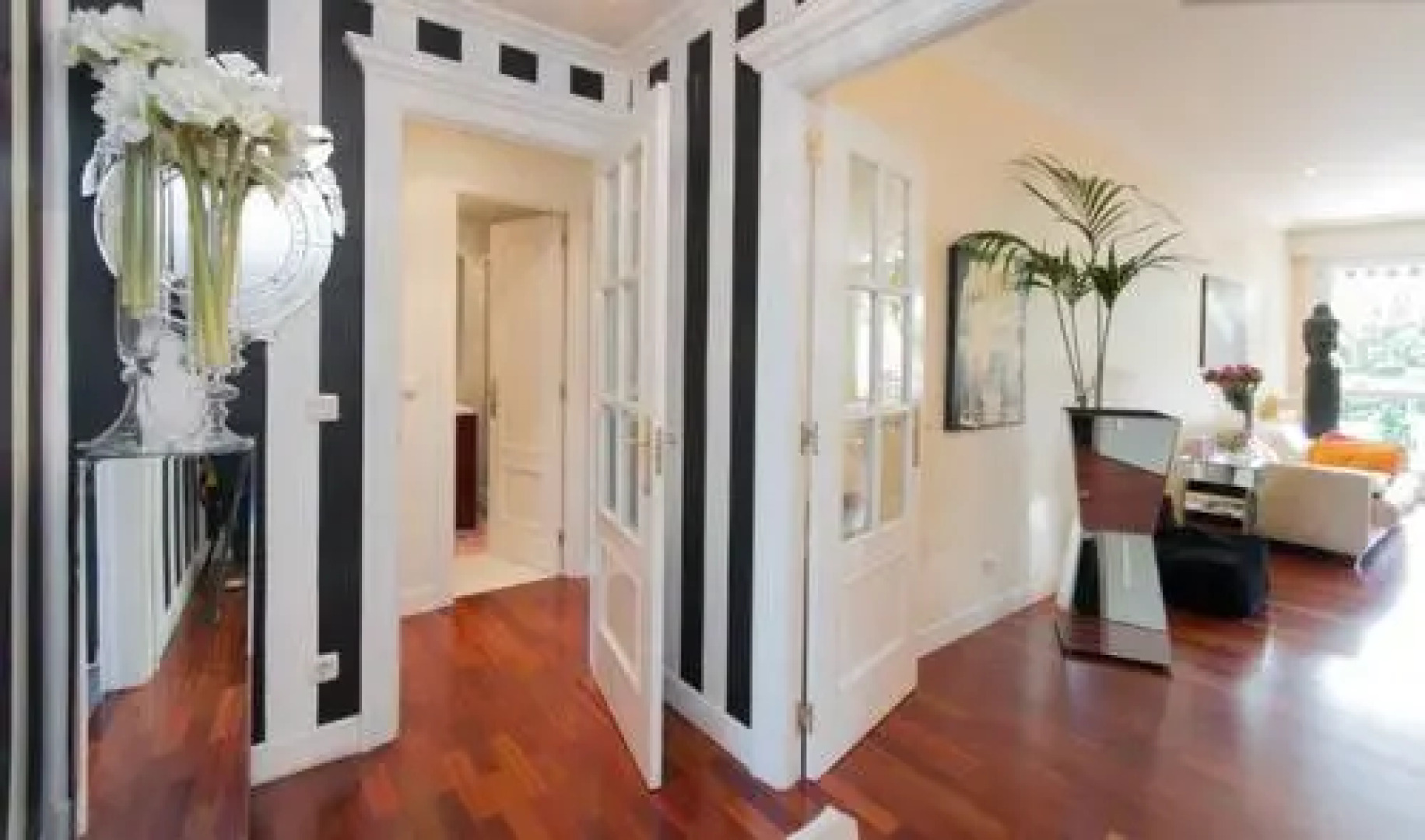 Apartamento con Jardín