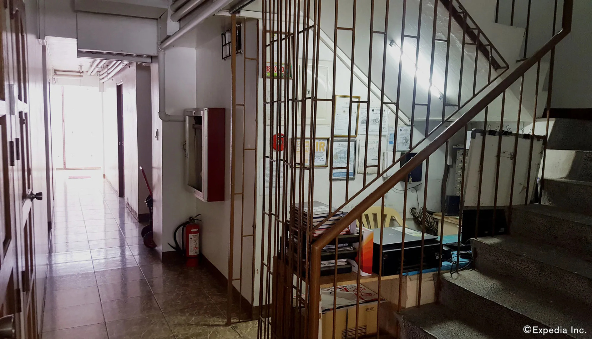 OYO 859 City Stay Inns Pasong Tamo (Vaccinated Staff)