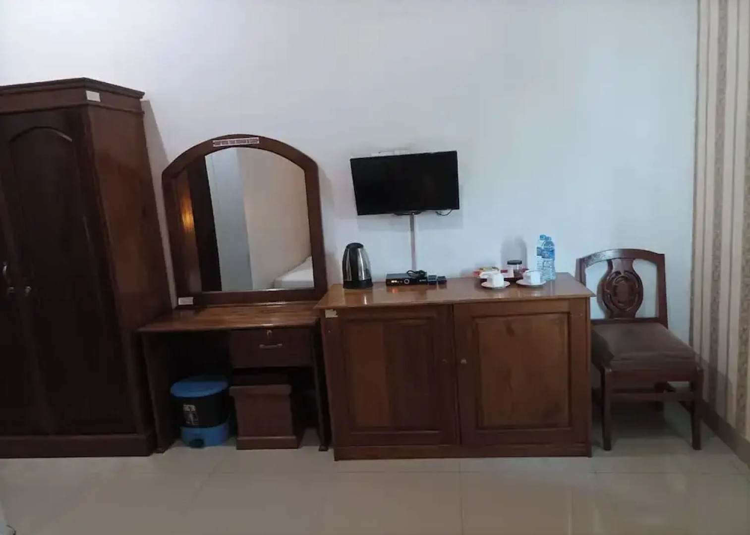 Robbani Edotel Liwa Syariah