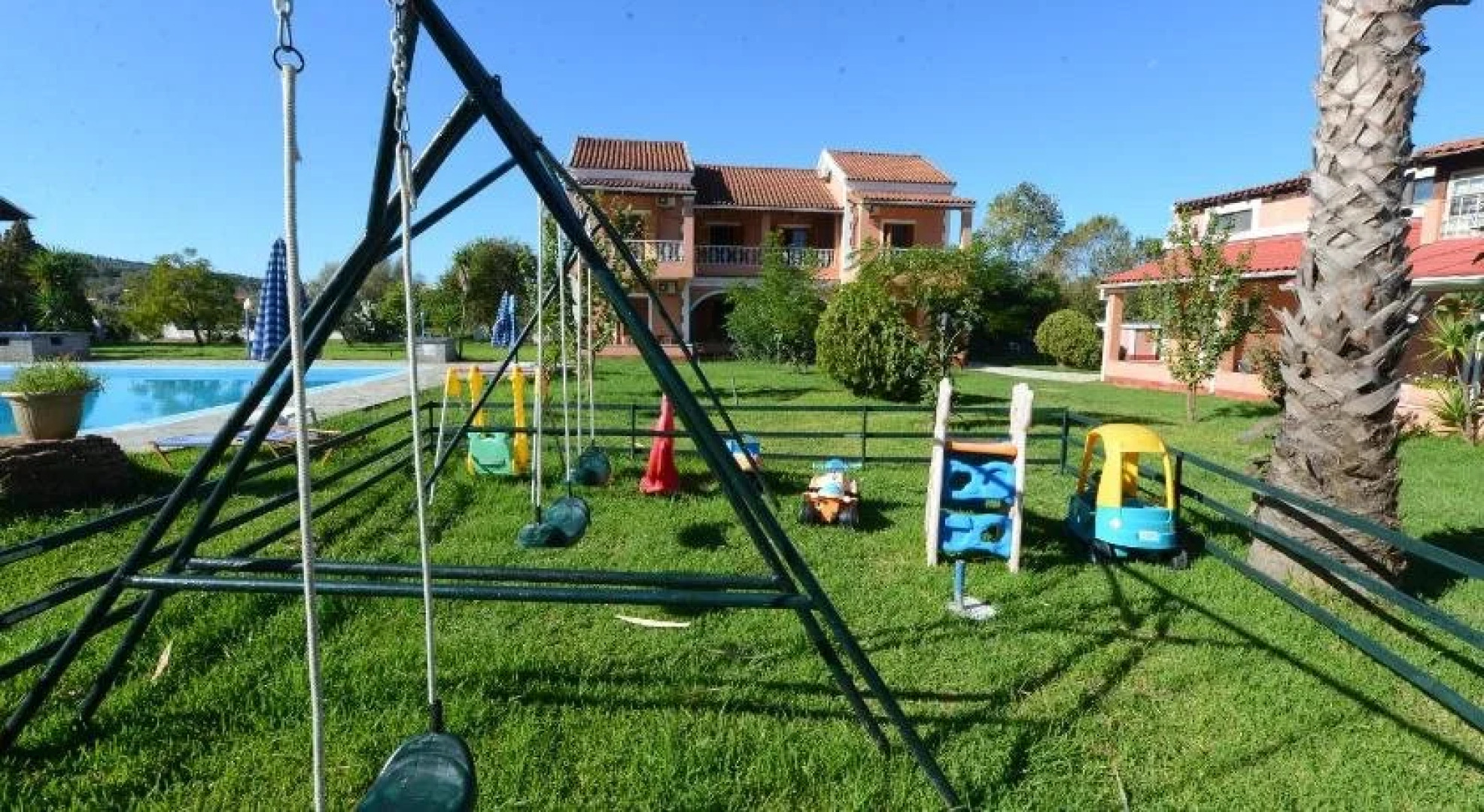 Charlies Venus Apartments