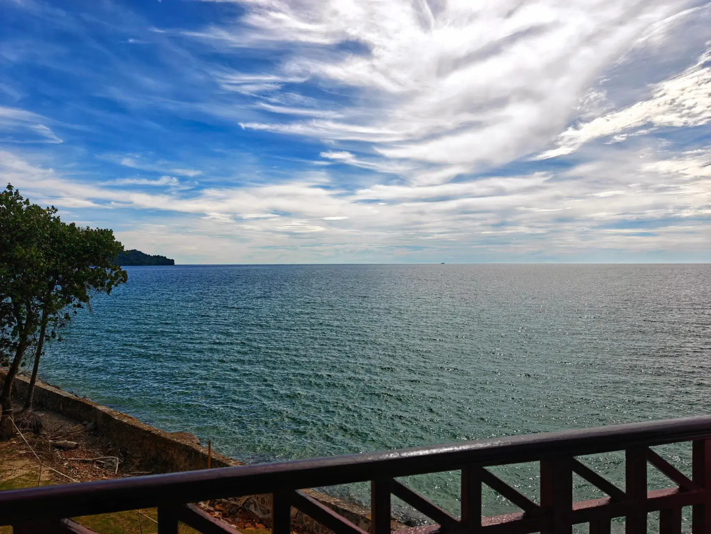 Sabah Beach Villas & Suites