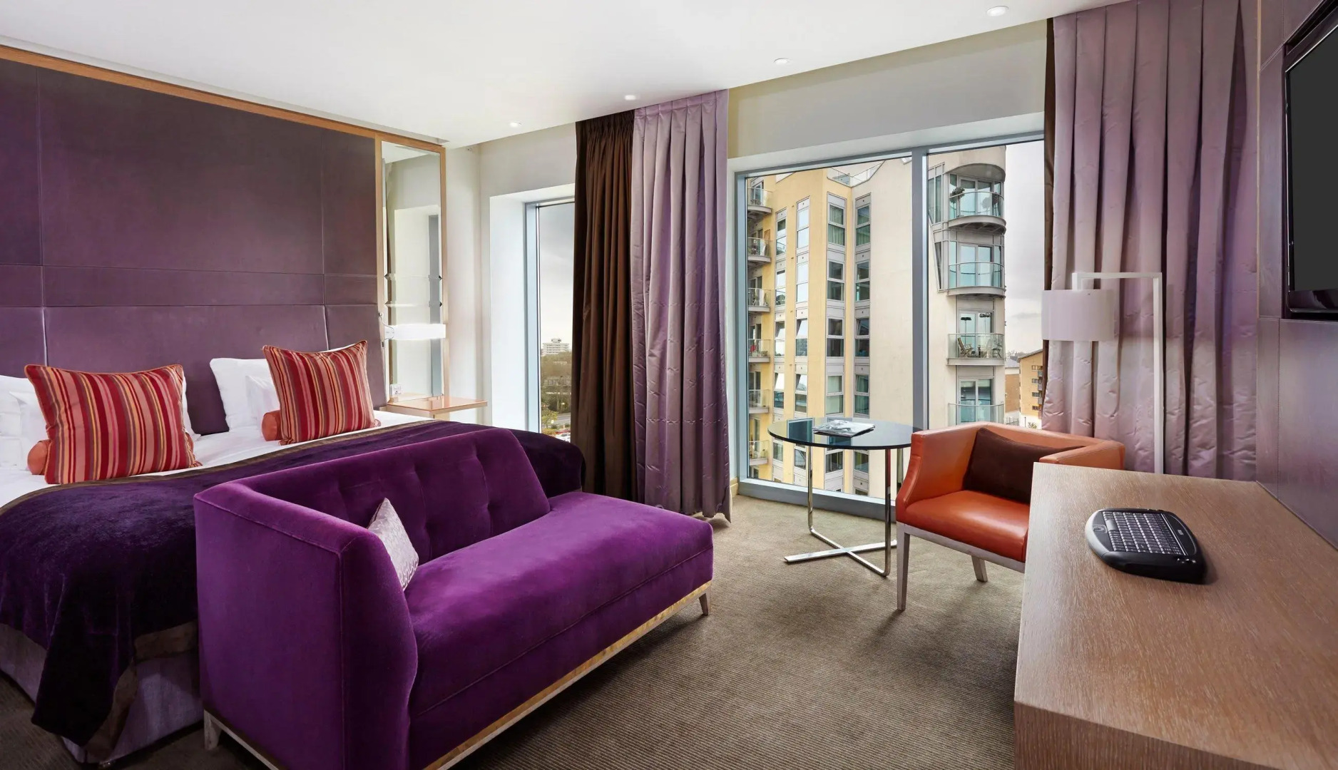 Crowne Plaza London - Battersea