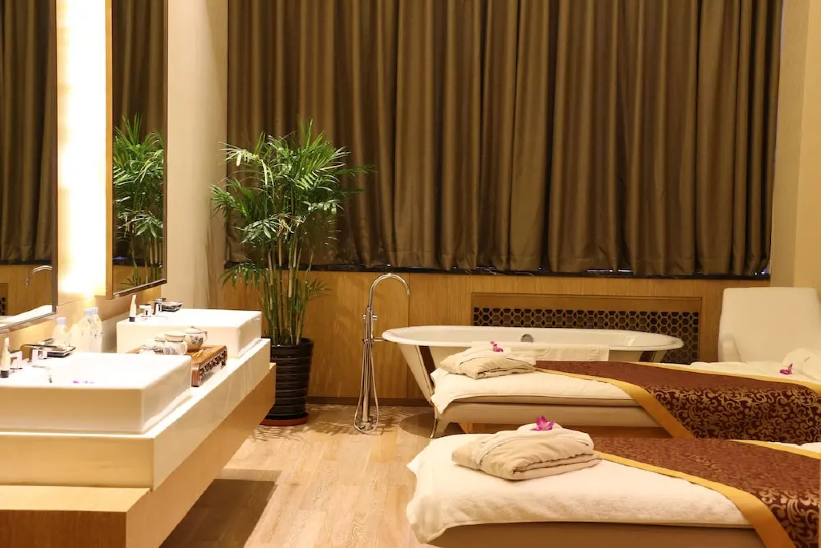 Bavaria Regent Hotel Hailar