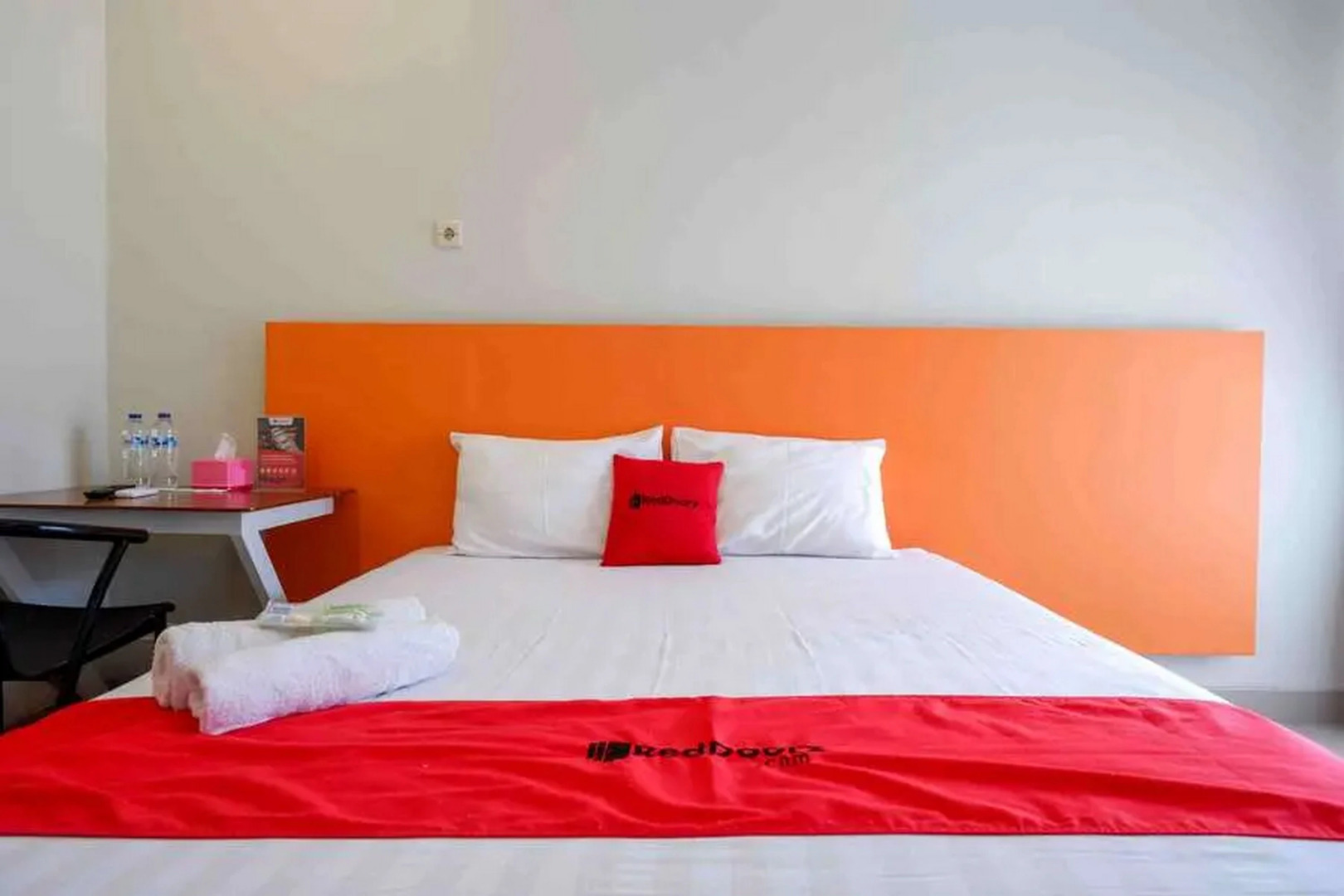 RedDoorz near Stadion Kridosono Blora