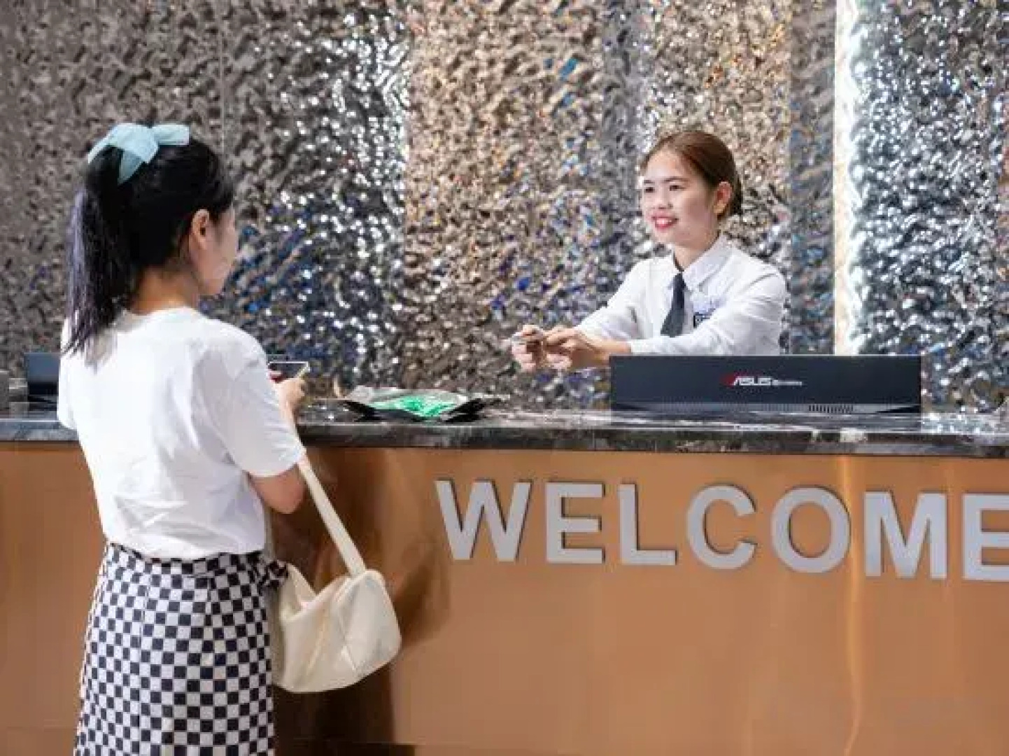 ENJOY INN Hotel (Lingao Branch)