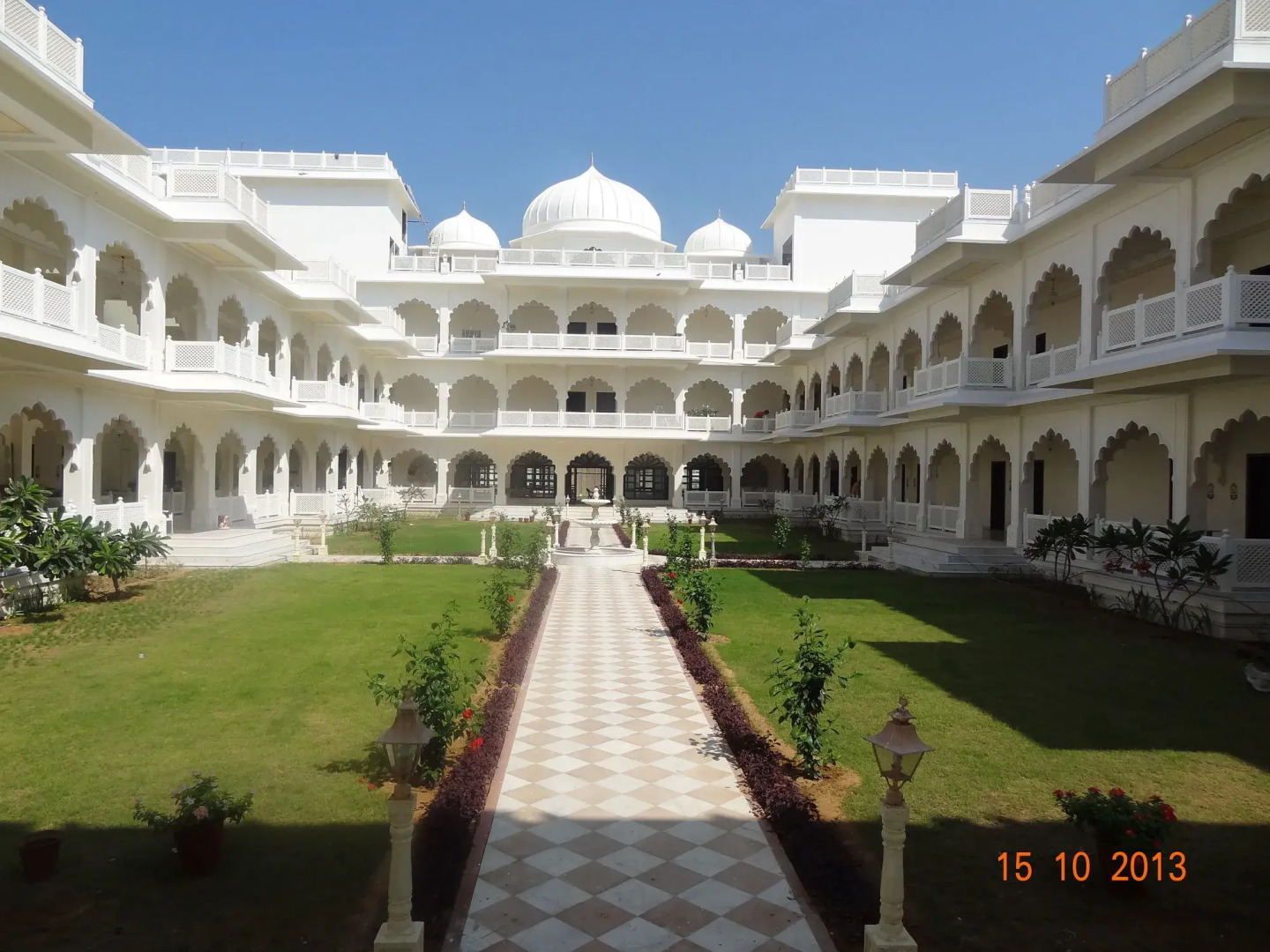 Anuraga Palace