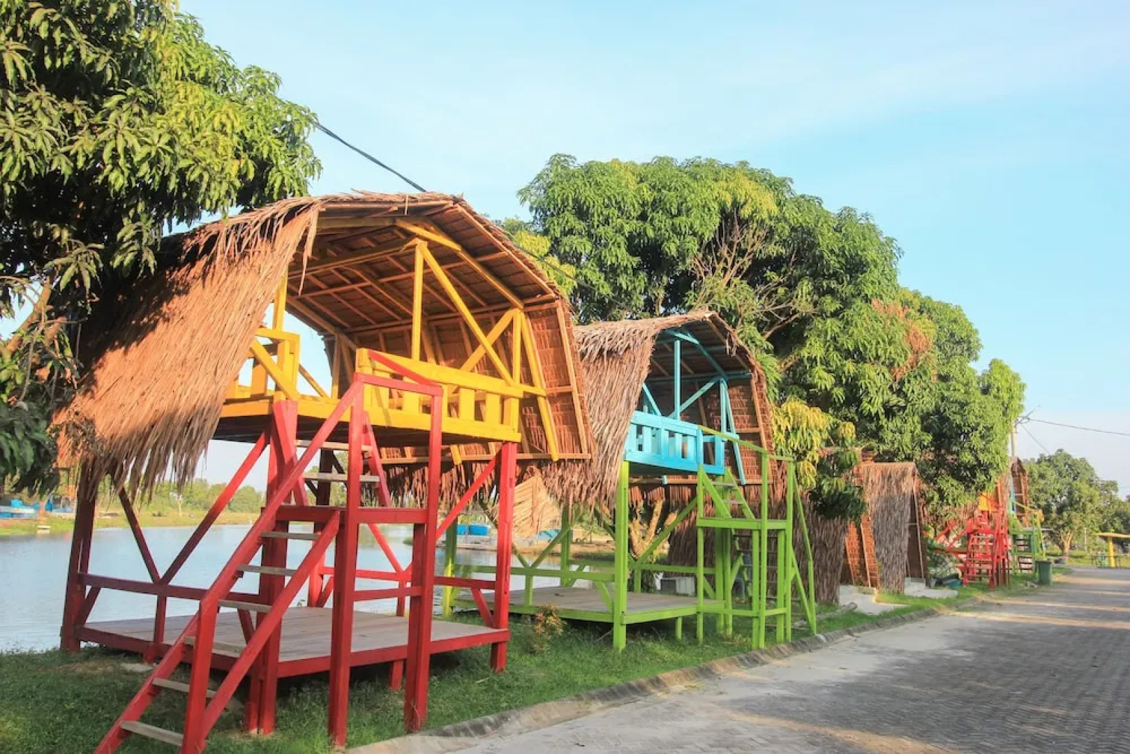 OYO 1153 Tiga Dara Hotel & Resort Syariah