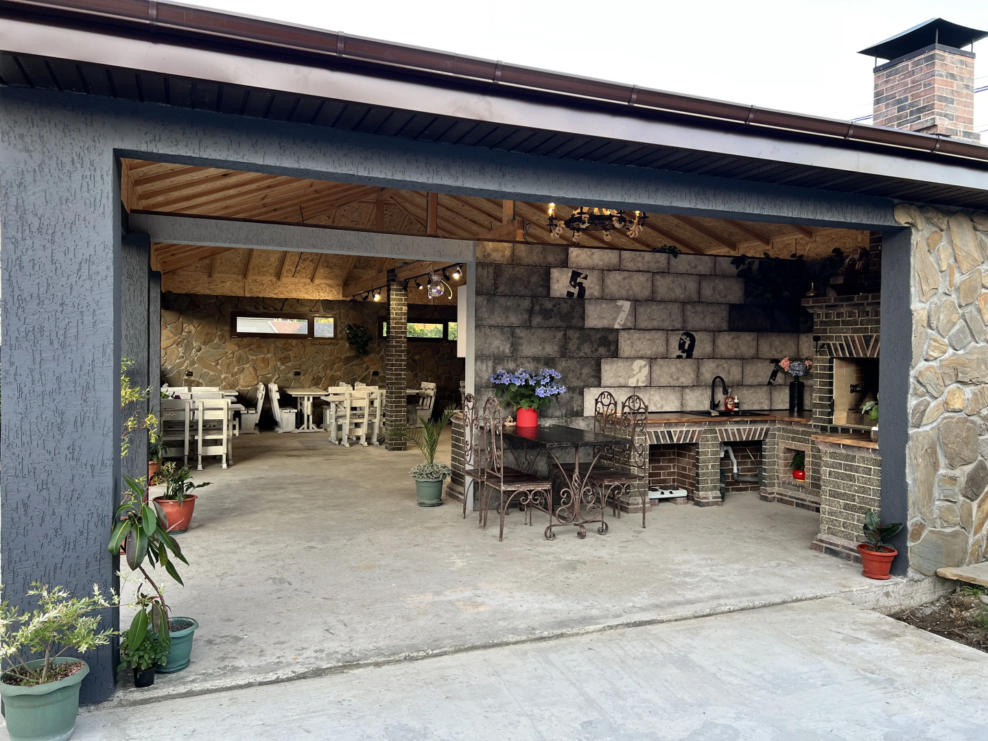 Шале у моря (Цандрипш)