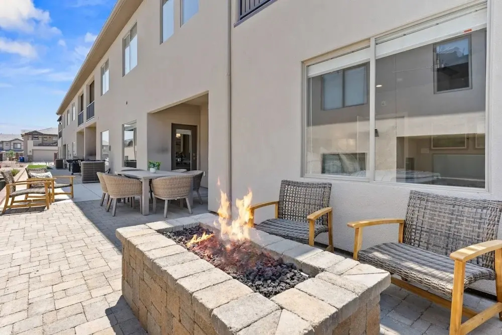 Winner, Winner! 13 Bedroom Home