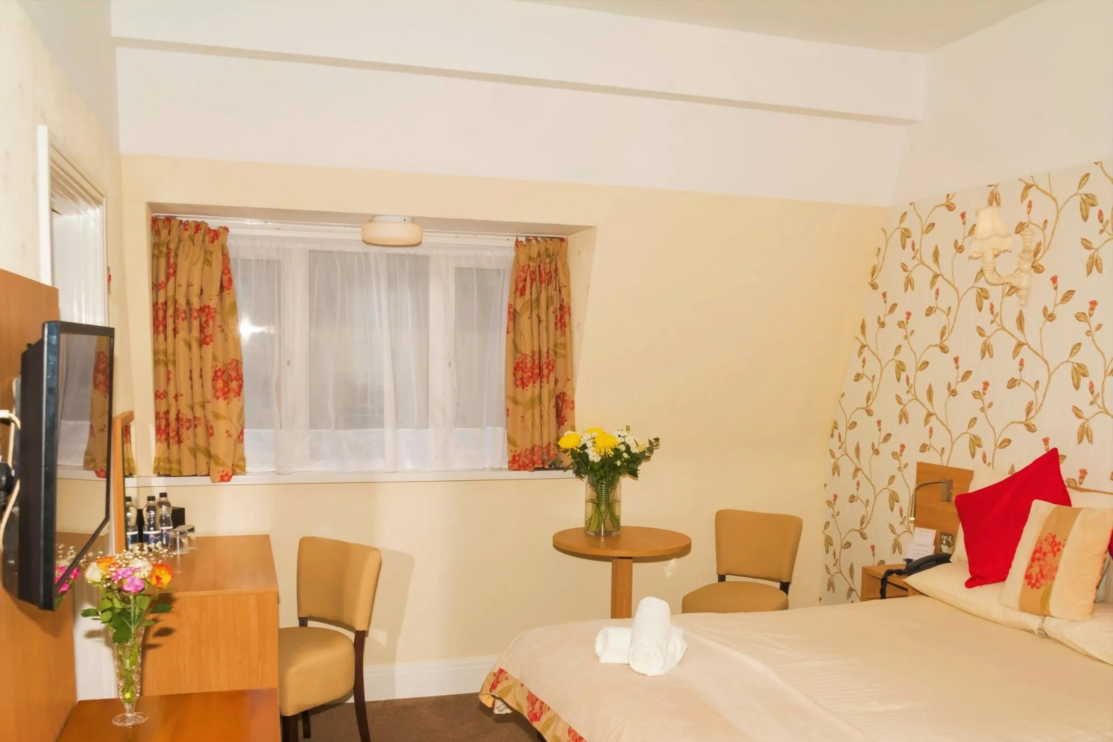 The Kingston Theatre Hotel